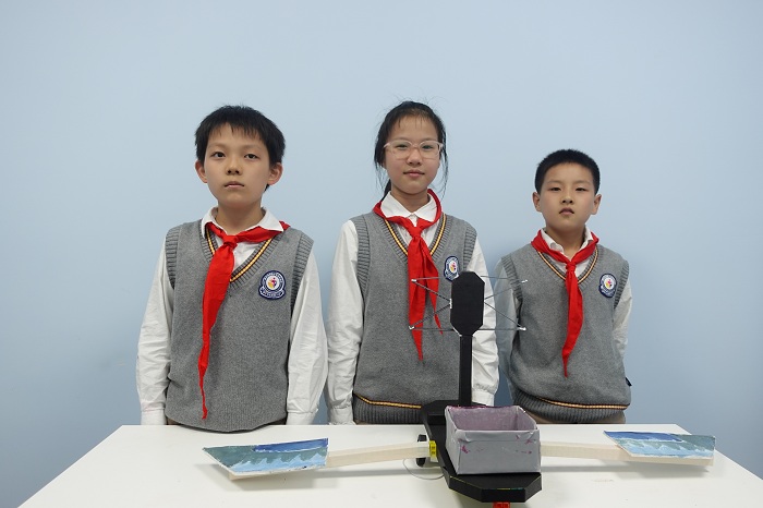 9.施光(guāng)妍、董昱辰、滕子熙小隊.jpg 9.施光(guāng)妍、董昱辰、滕子熙小隊.jpg