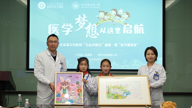 學生獻上祝福+表達心願 (3).JPG