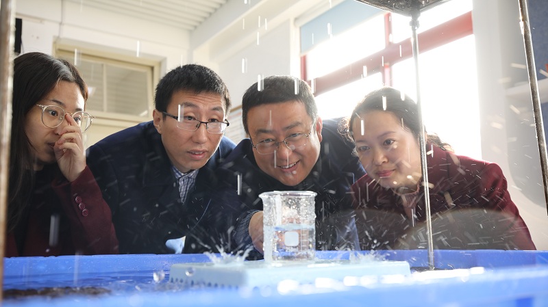 1.科(kē)學組 照(zhào)片2.JPG