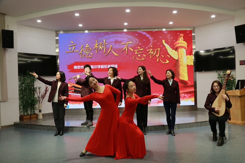 3.  音樂組 照(zhào)片1.JPG