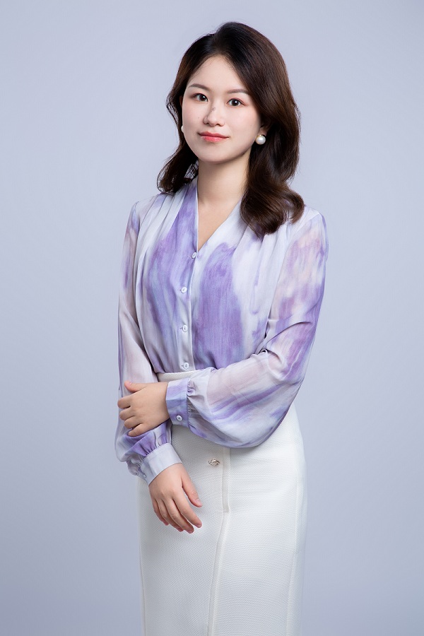 01-潘 晶.jpg 01-潘 晶.jpg