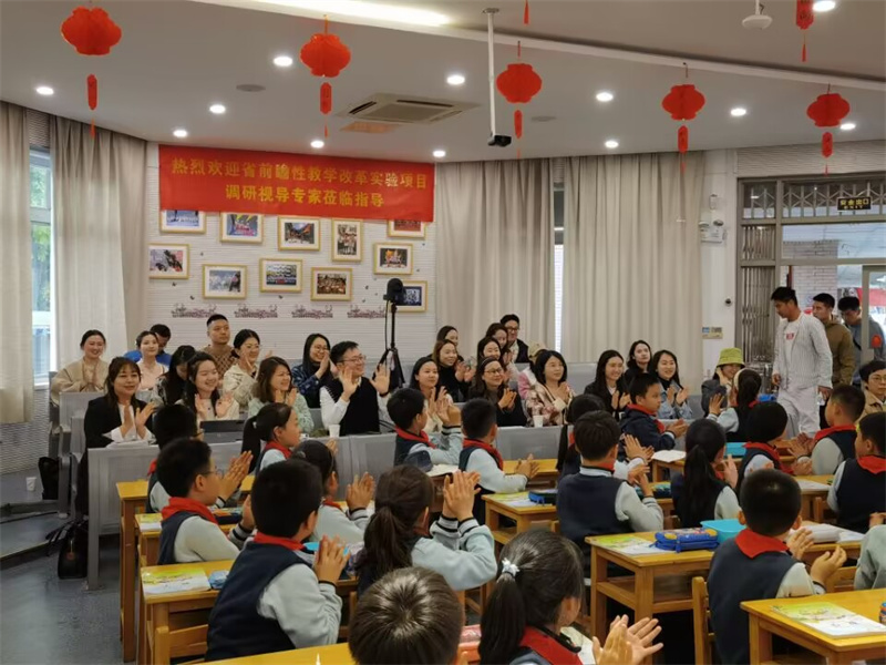 1.1 歡迎大(dà)家.jpg 1.1 歡迎大(dà)家.jpg